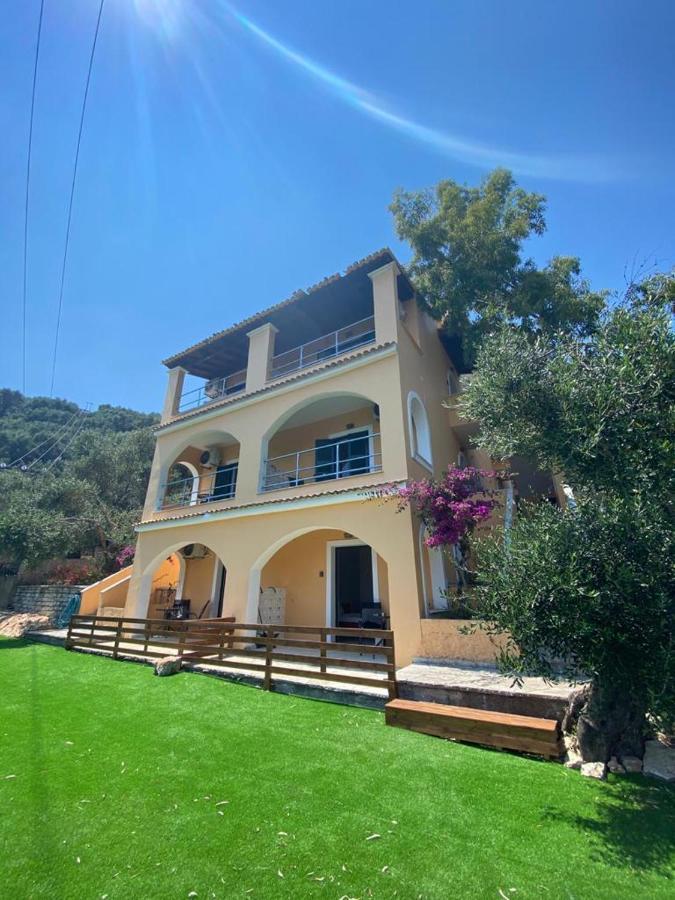 Silent Bay Apartments Katavolos Luaran gambar