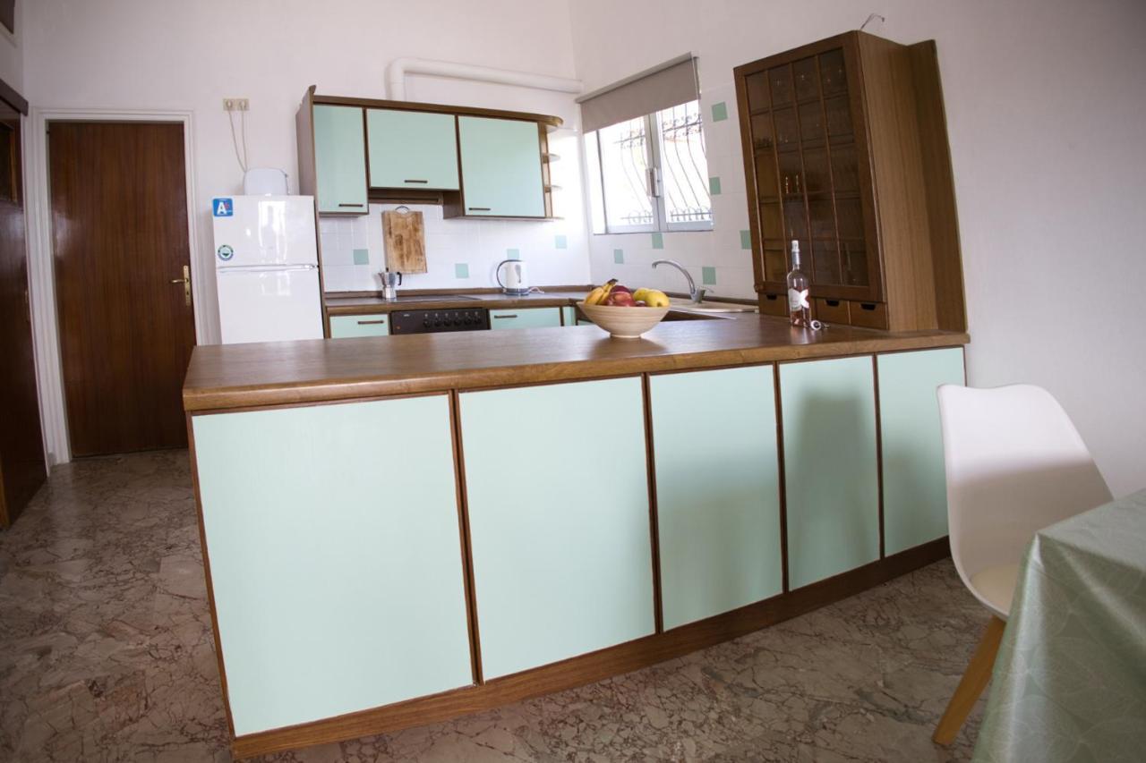 Silent Bay Apartments Katavolos Luaran gambar