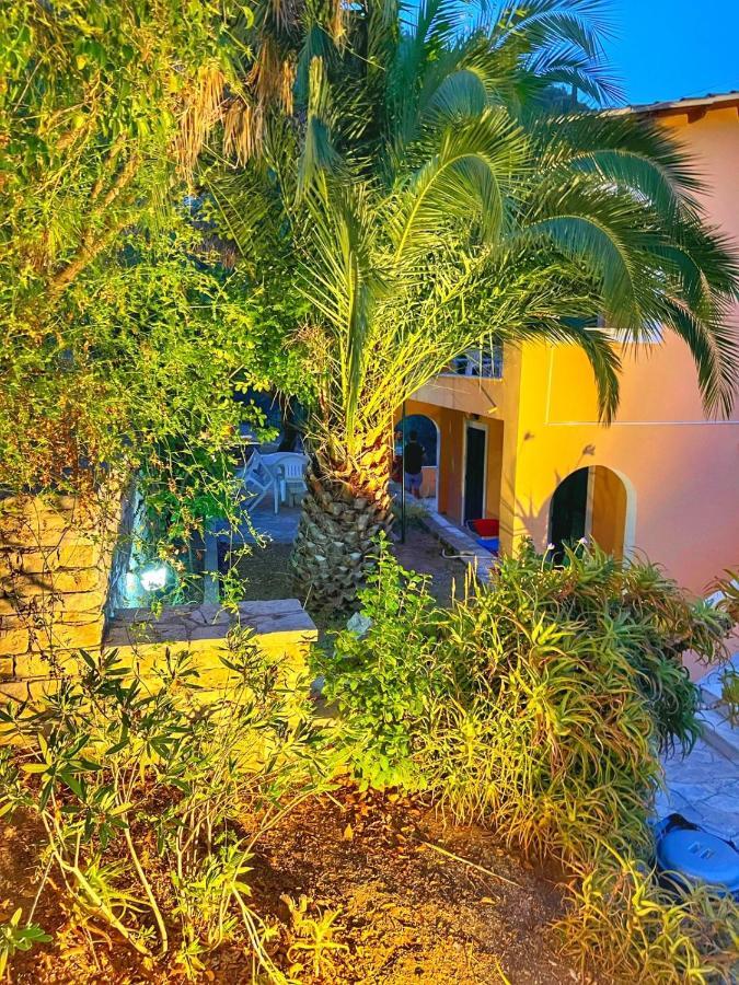 Silent Bay Apartments Katavolos Luaran gambar