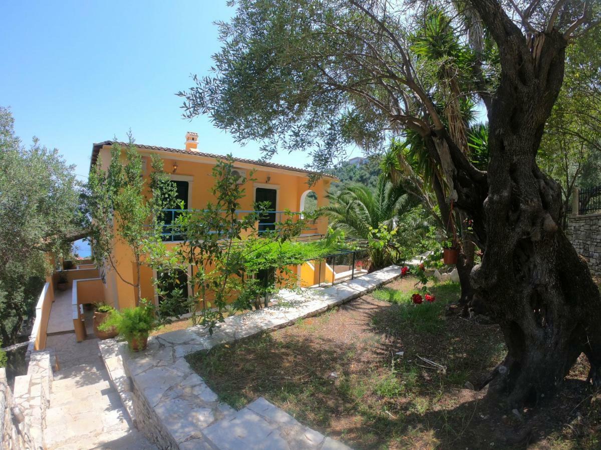 Silent Bay Apartments Katavolos Luaran gambar
